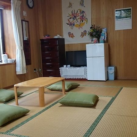 Minshuku Shizu Hotel Onna Ngoại thất bức ảnh